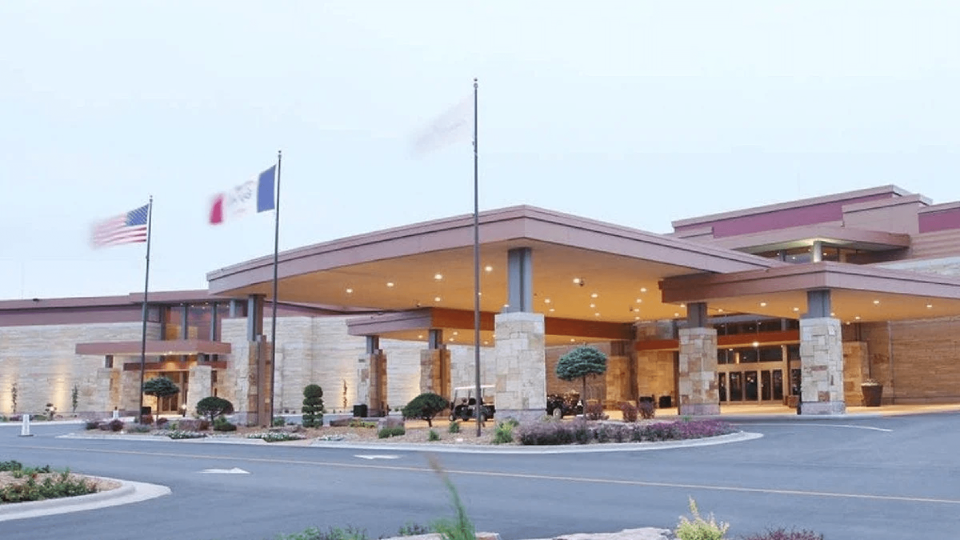 Casino Crime News Roundup: Alleged Drunk Driver Strikes Four Vehicles in Casino Lot