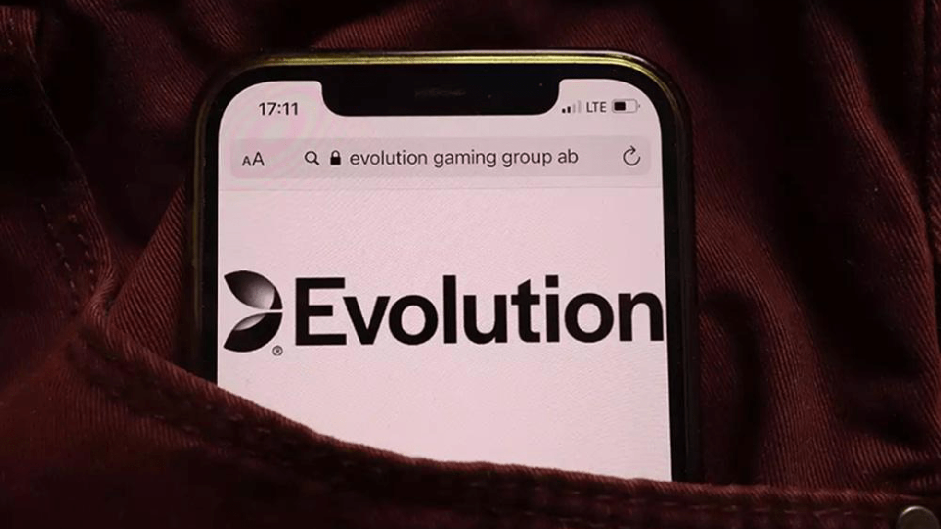 Evolution’s Anonymous Accuser to Be Named in Libel Case